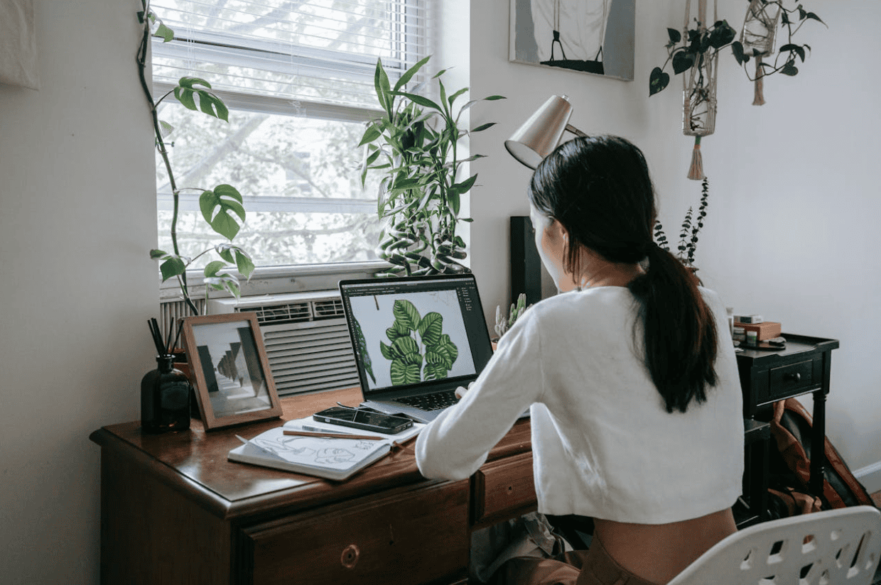 How To Make Extra Money as a Single Mom